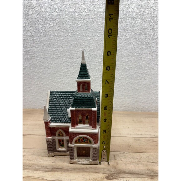Vtg 1995 Christmas Valley Collection Light Up Cathedral - Picture 15 of 15